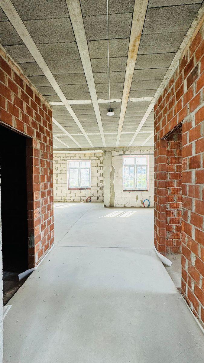 4k apartment vul. Pyrogovs'kogo Oleksandra 19/83