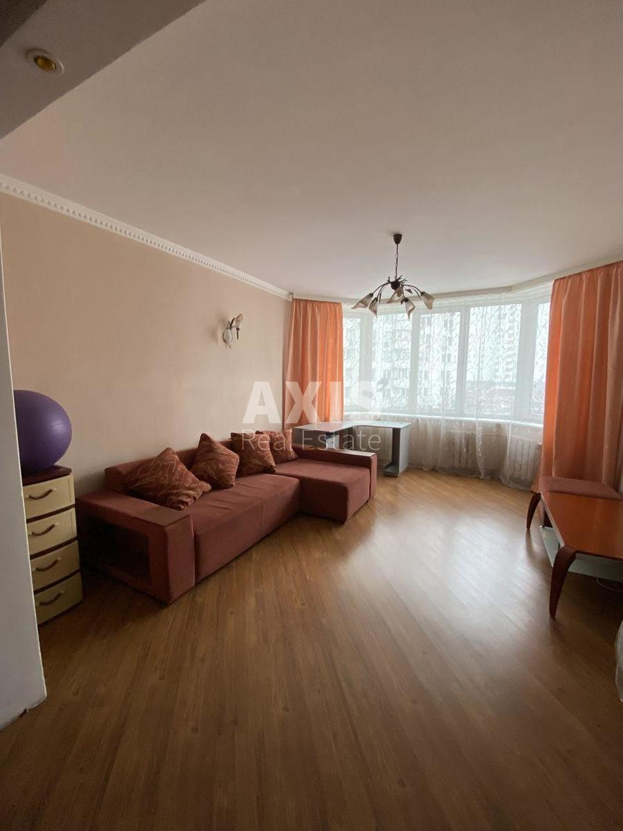 2k apartment pr-t Bazhana Mykoly 100