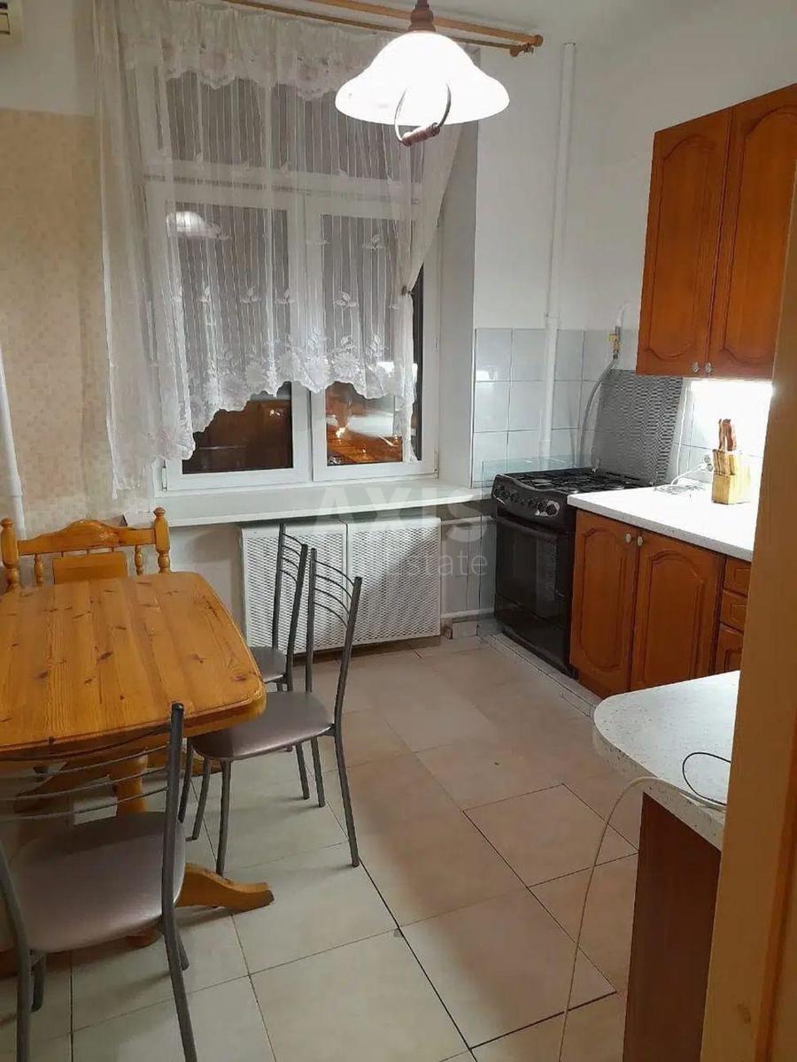 2k apartment vul. Revuc'kogo 251