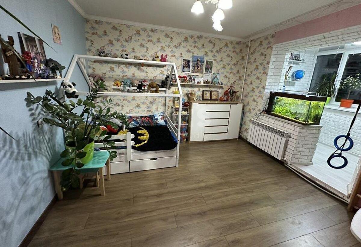 2k apartment vul. Gryshka Myhajla 101