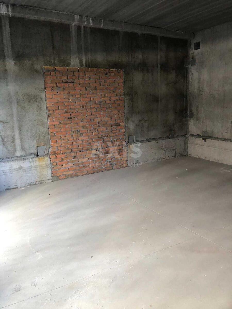 Trade object vul. Myhajla Maksymovycha 26, 48m25