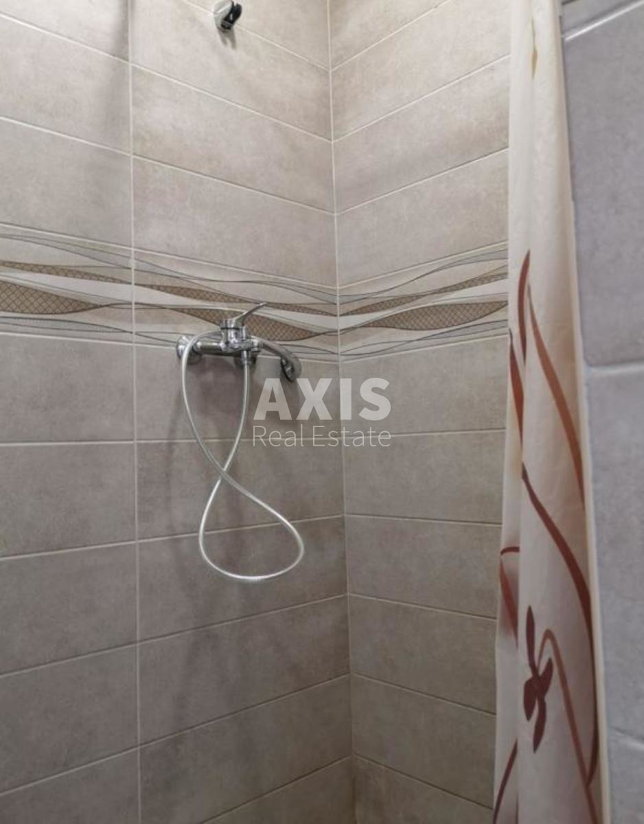 1k apartment pr-t Sobornosti 1711