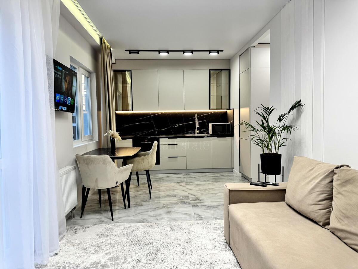 2k apartment vul. Myhajla Maksymovycha 2461805