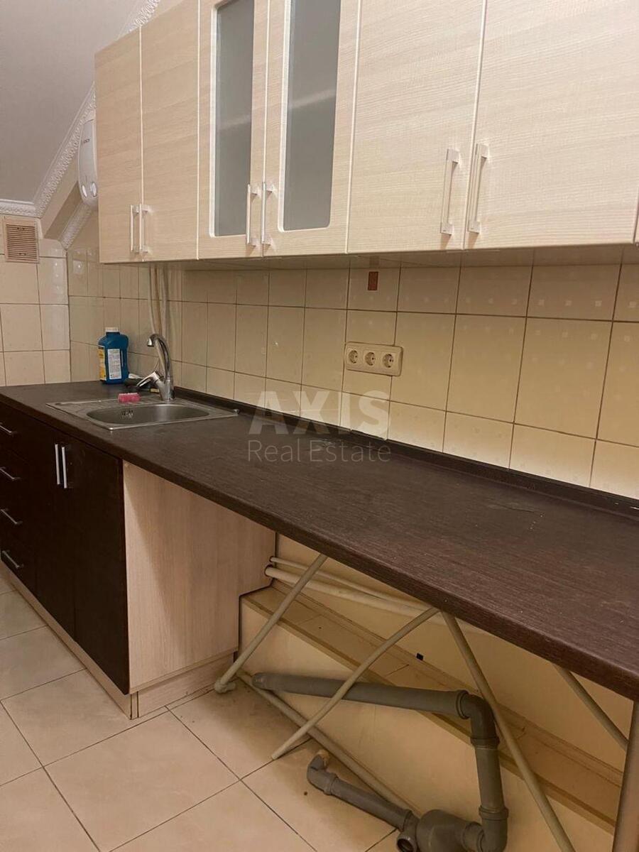 Объект торговли ул. Дарвина 1, 165м27