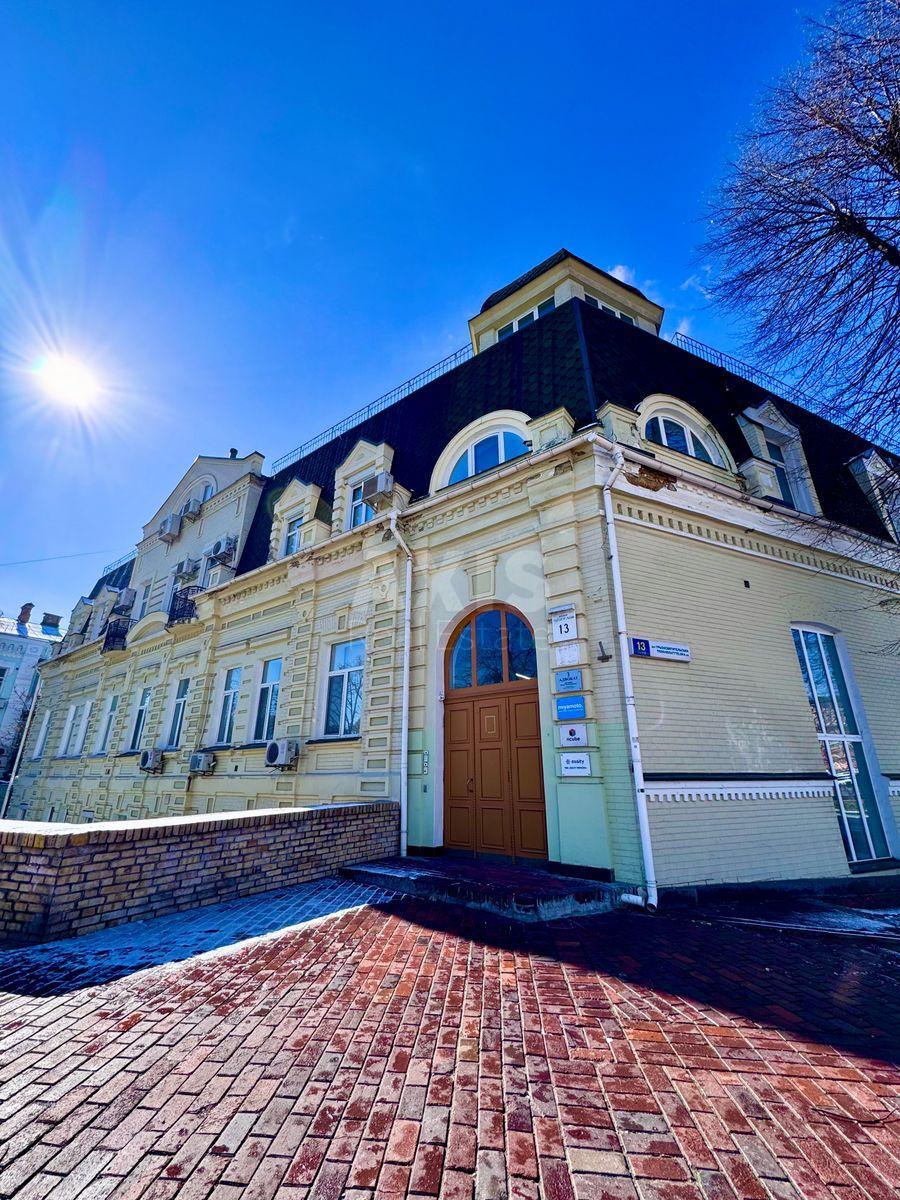 6k apartment vul. Tr'ohsvjatytel's'ka 1357705