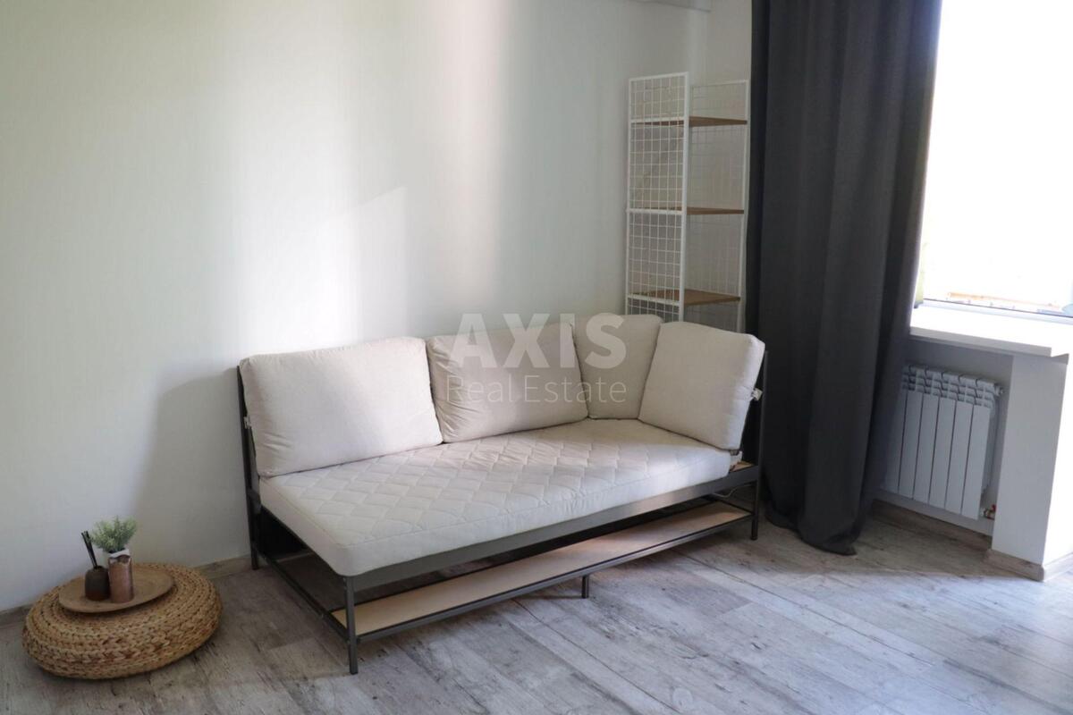1k apartment vul. Gospital'na 24