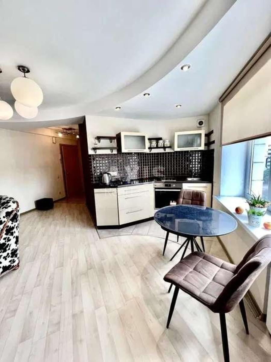 2k apartment vul. Velyka Vasyl'kivs'ka 145/1