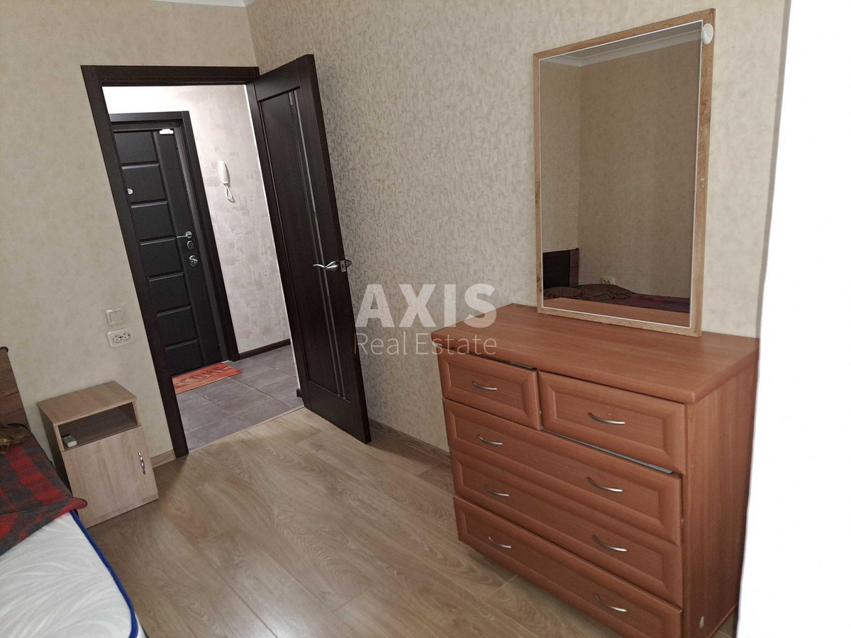 2k apartment vul. Malynovs'kogo Marshala 74