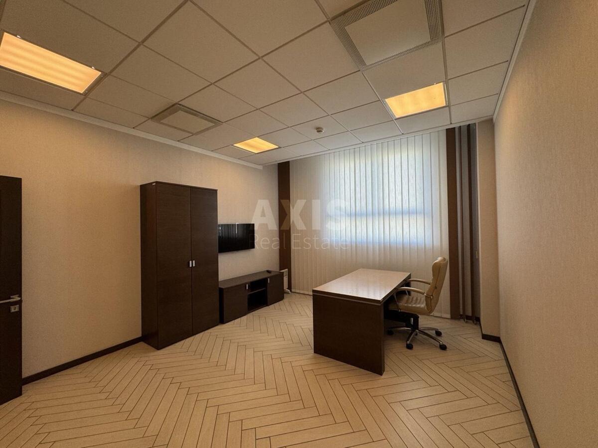 Office vul. Rustaveli Shota 44, 145m26268410