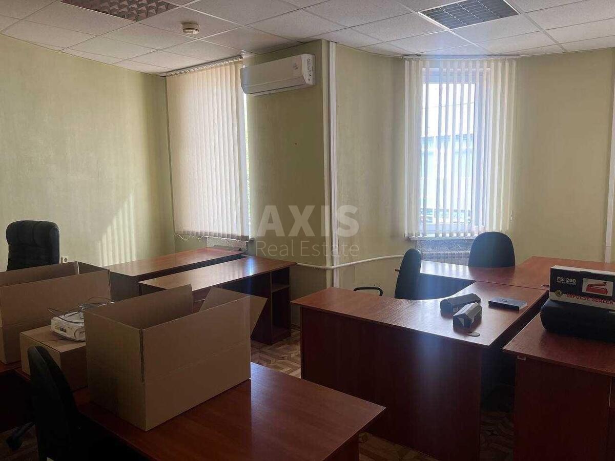 Объект сервиса ул. Светлицкого 35А, 621м27
