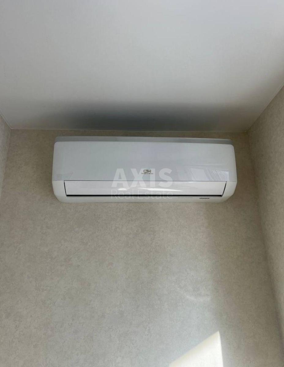 1k apartment vul. Myhajla Maksymovycha 245