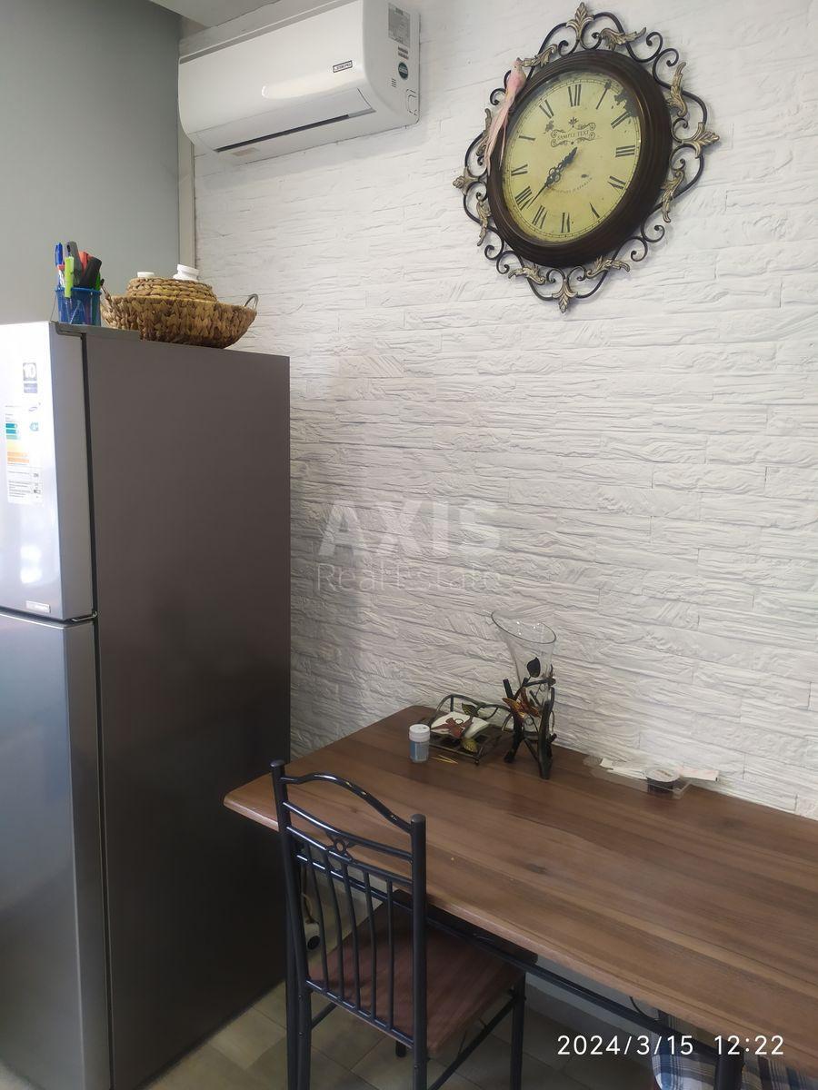 1k apartment vul. Liskivs'ka 232