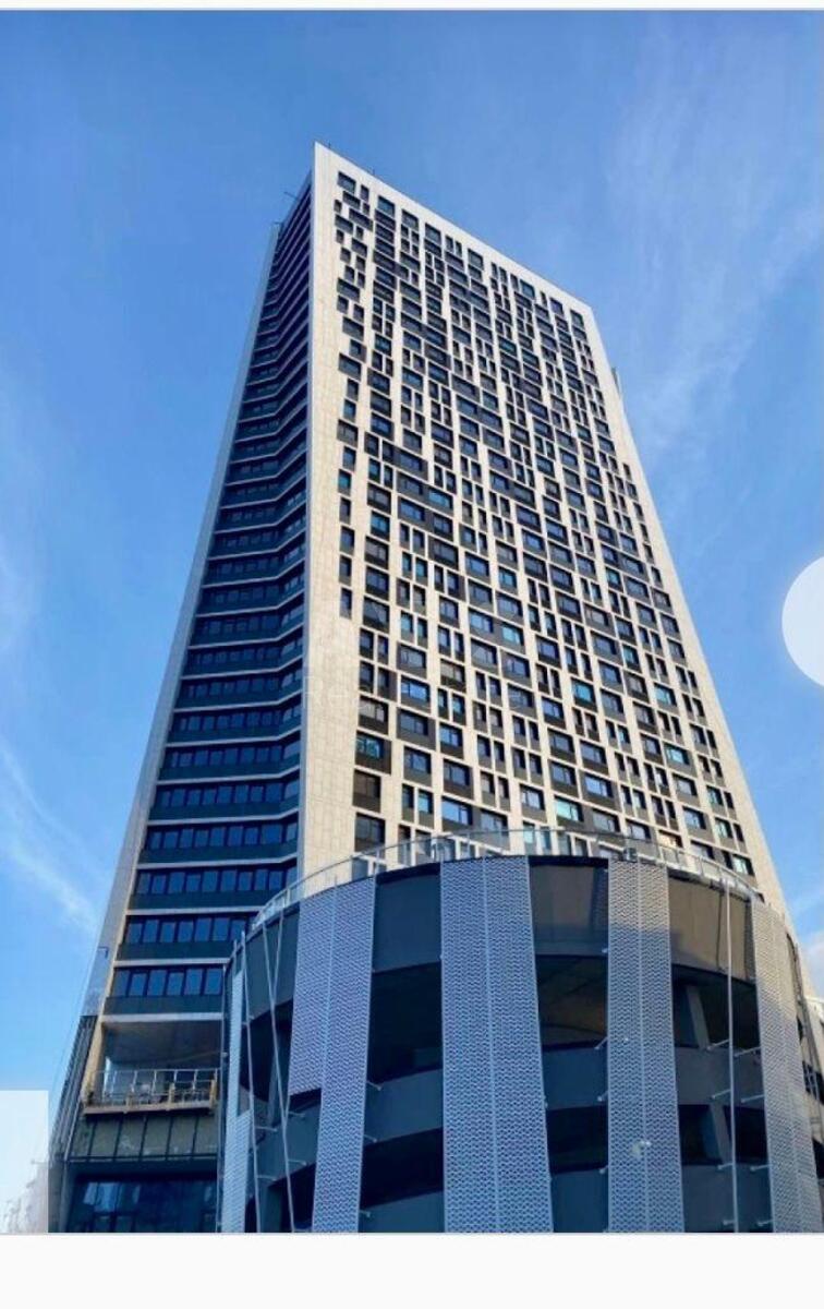 1k apartment vul. Hohlovyh Sim'i' 8