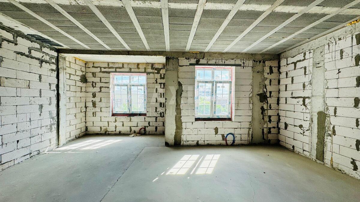 4k apartment vul. Pyrogovs'kogo Oleksandra 19/84