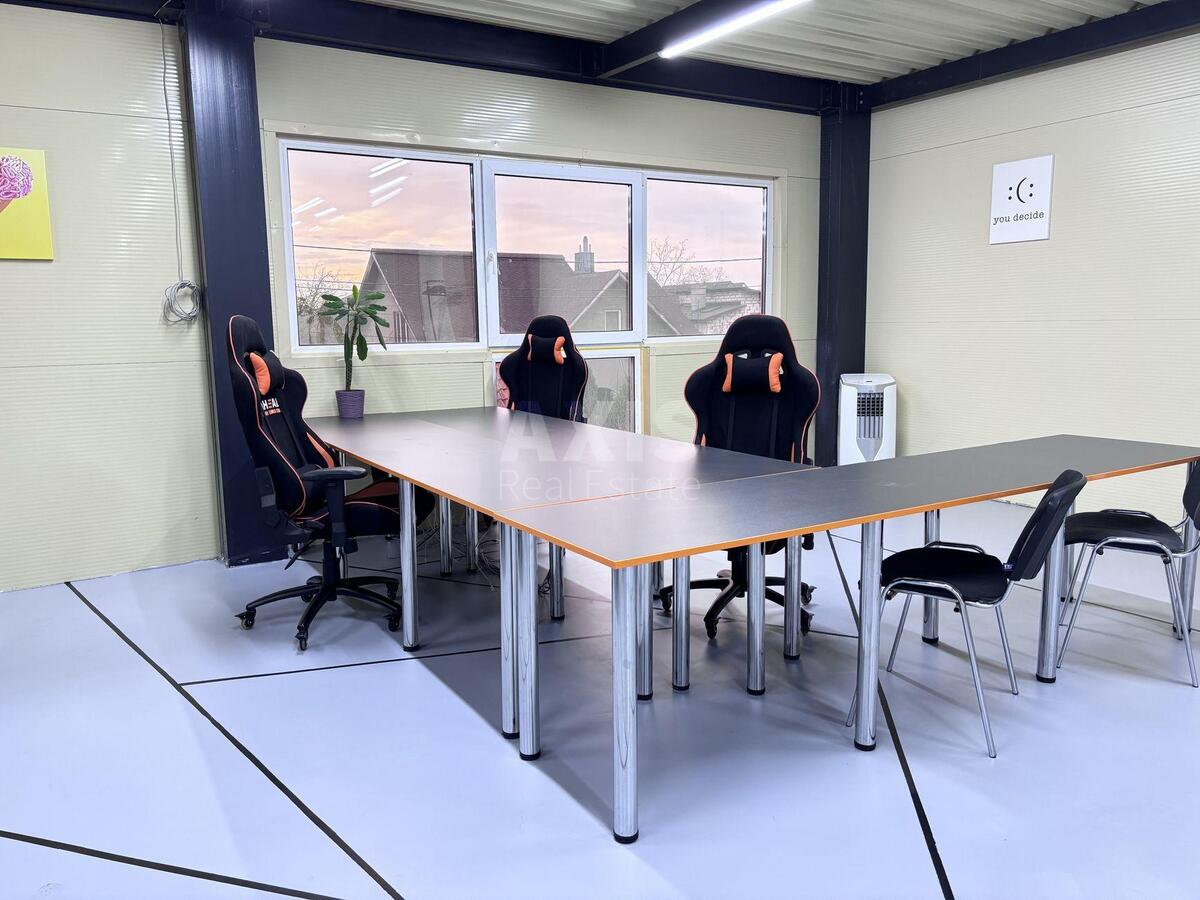 Office vul. Sadova 192-a 1, 110m22