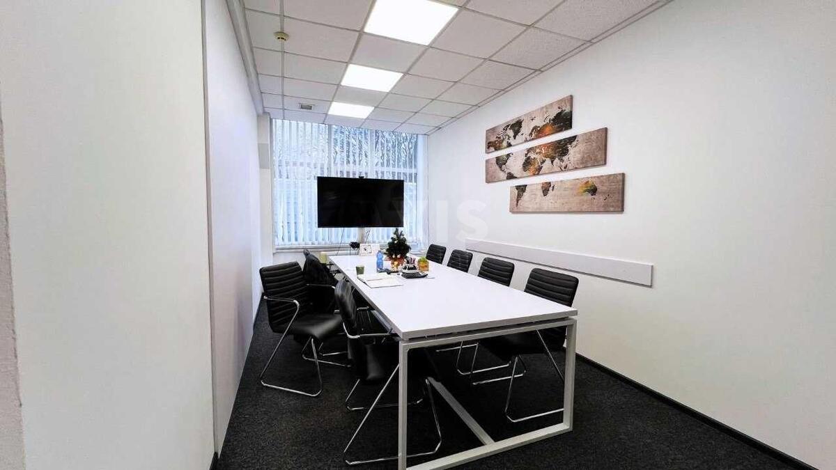 Office vul. Degtjarivs'ka 52, 506m20
