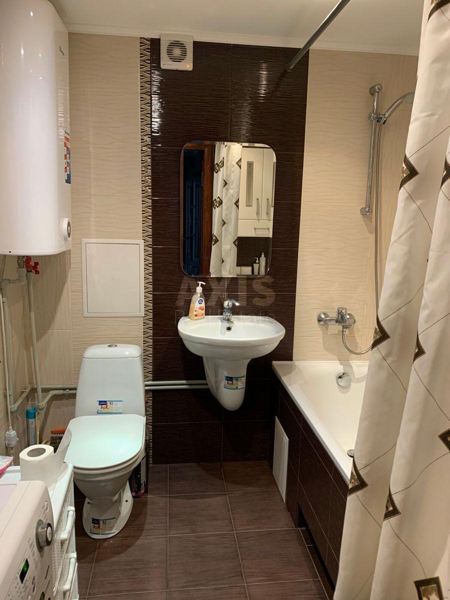 2k apartment vul. Jevgenija Harchenka 474