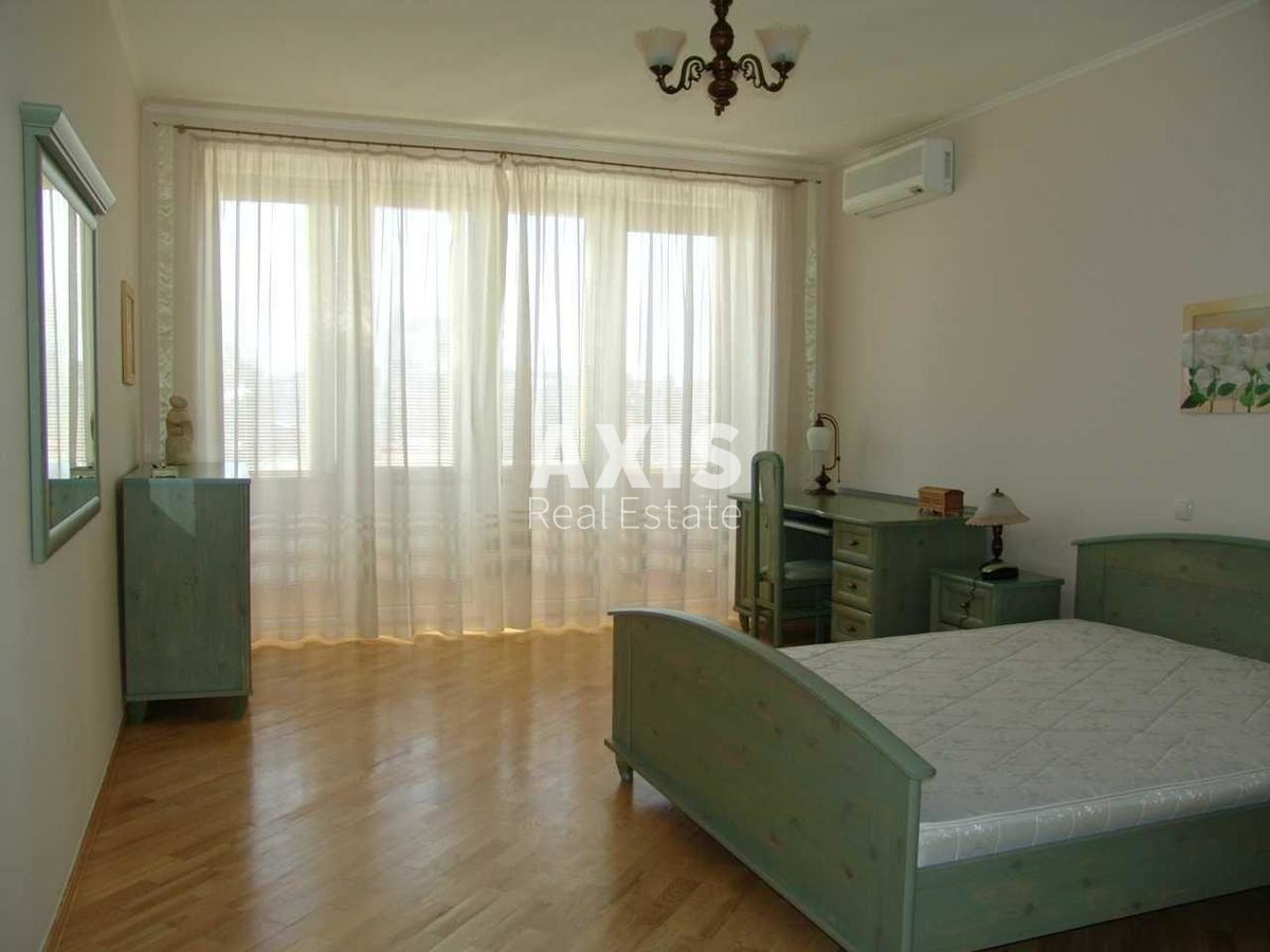 2k apartment vul. Tolstogo L'va 331