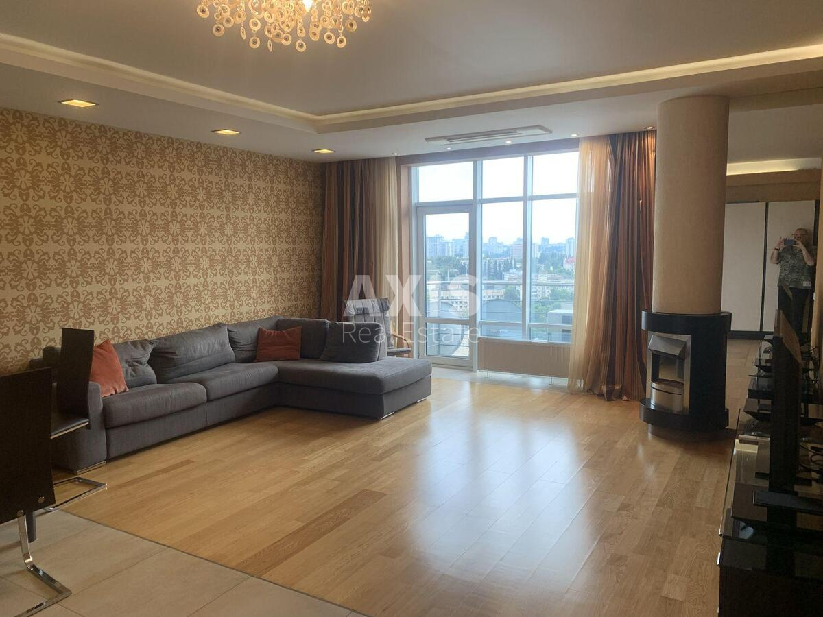 2k apartment vul. Mel'nykova 18Б568680