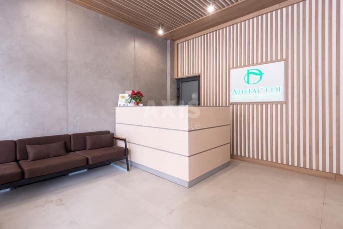 1k apartment vul. Lypkivs'kogo Vasylja Mytropolyta 37Г13