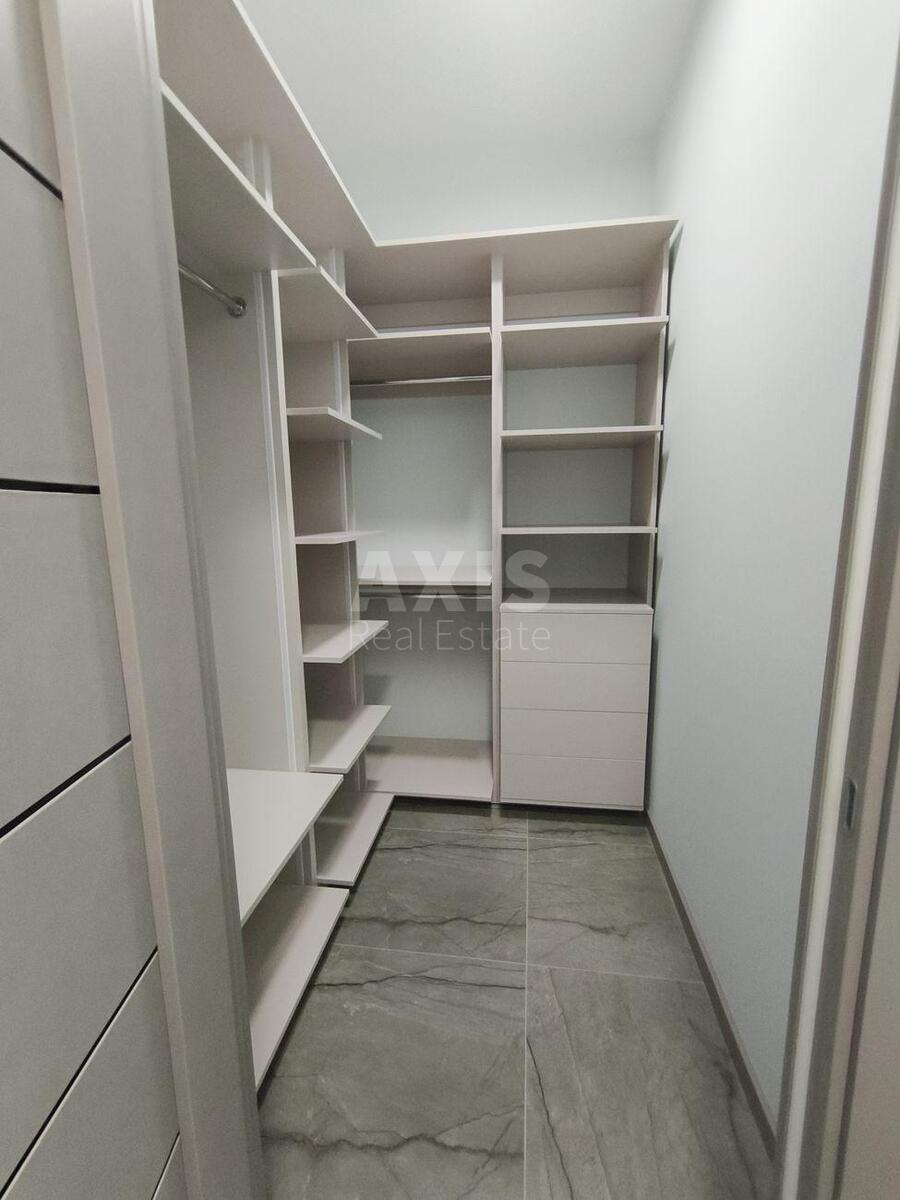 1k apartment pr-t Berestejskij 11Б605985