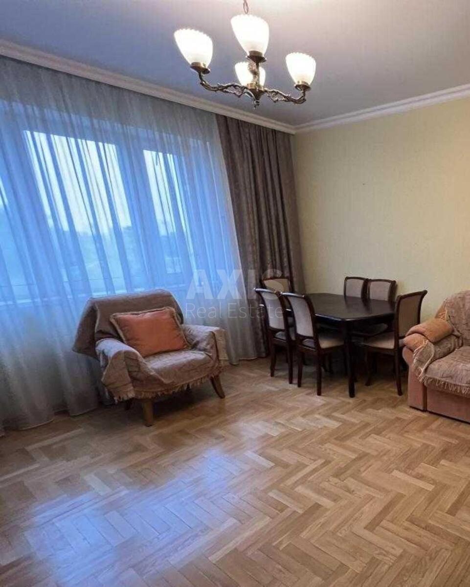 3k apartment vul. Lebedjeva Mykoly 4/39А606325