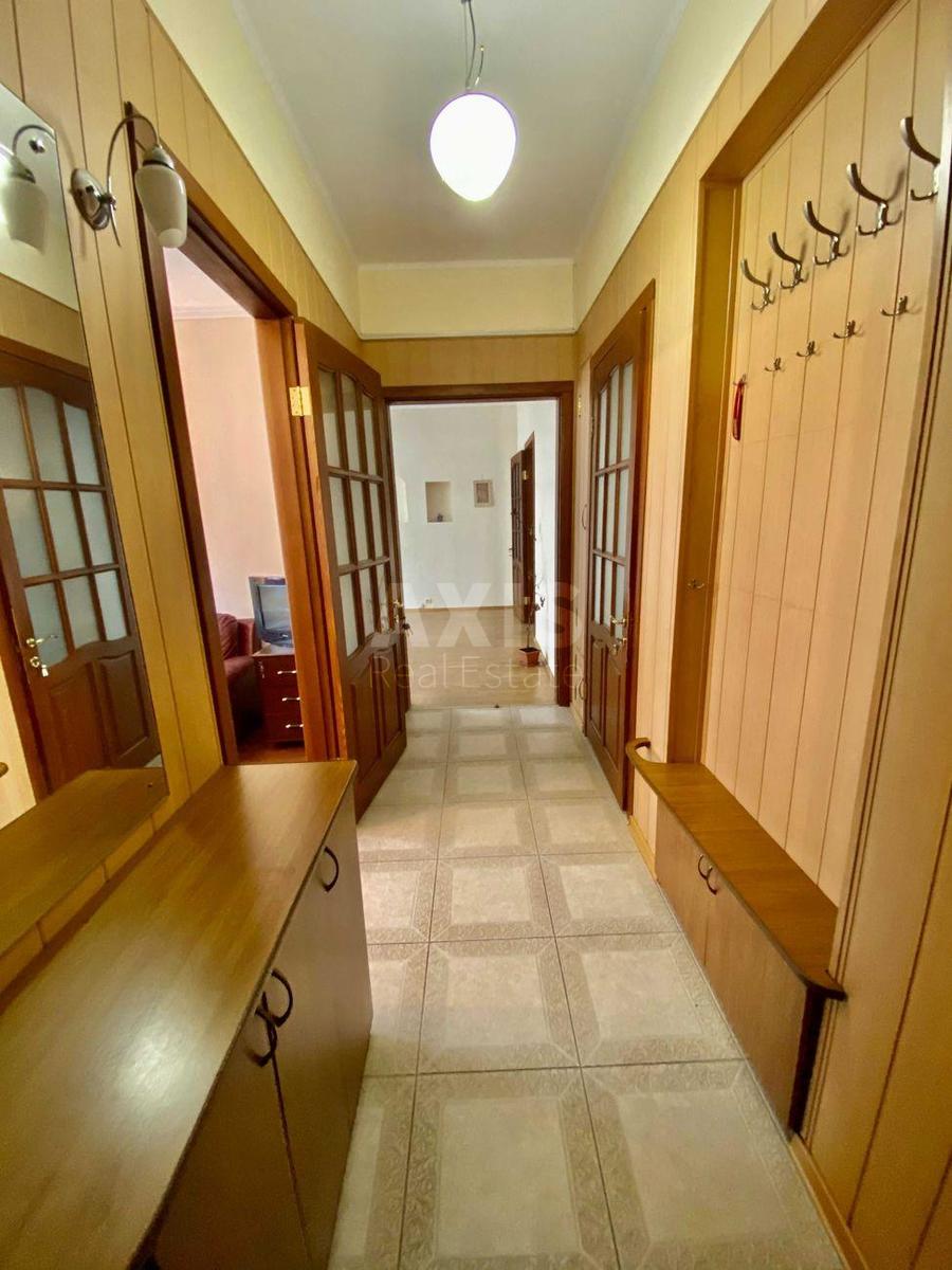 4k apartment vul. Shovkovychna 115