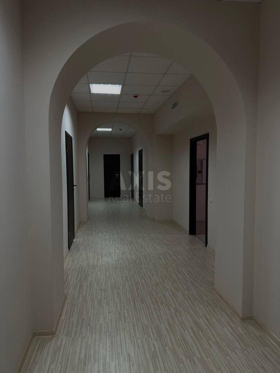 Trade object vul. Rustaveli Shota 18, 1183m2608348