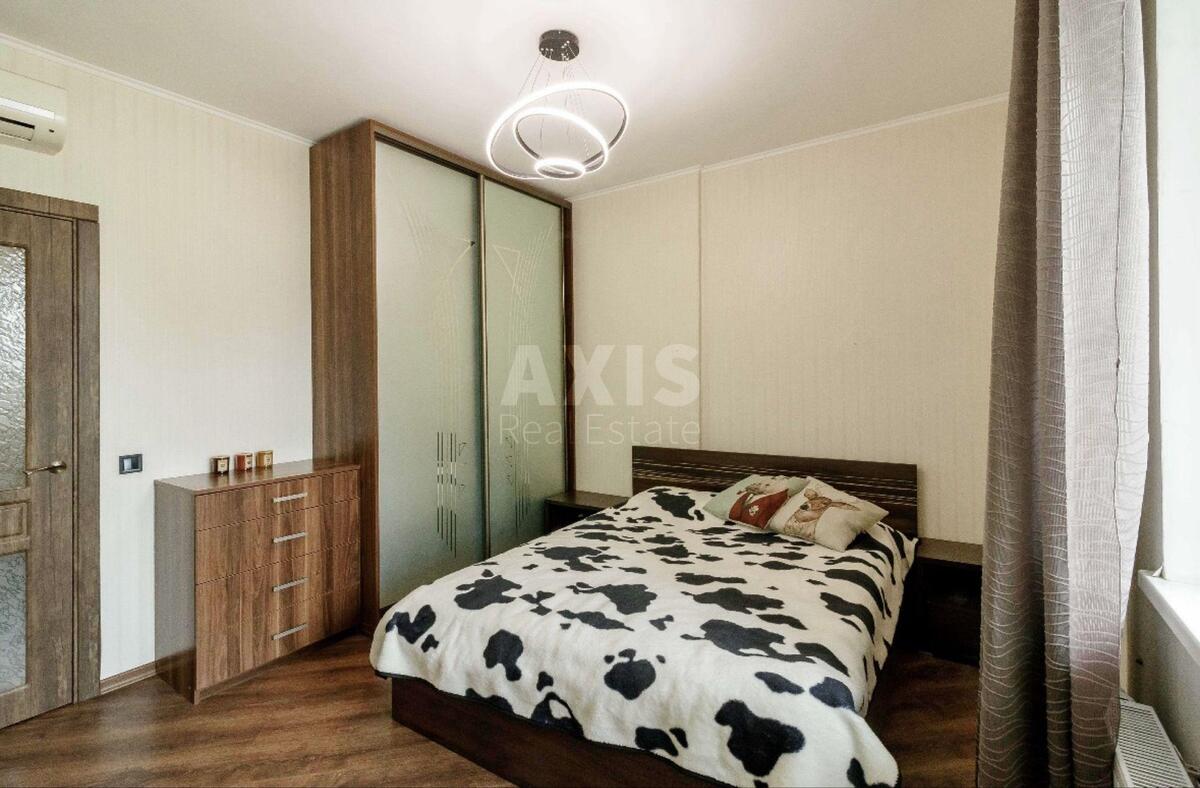 2k apartment vul. Urlivs'ka 23А566802