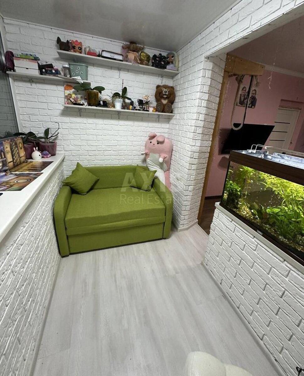 2k apartment vul. Gryshka Myhajla 102