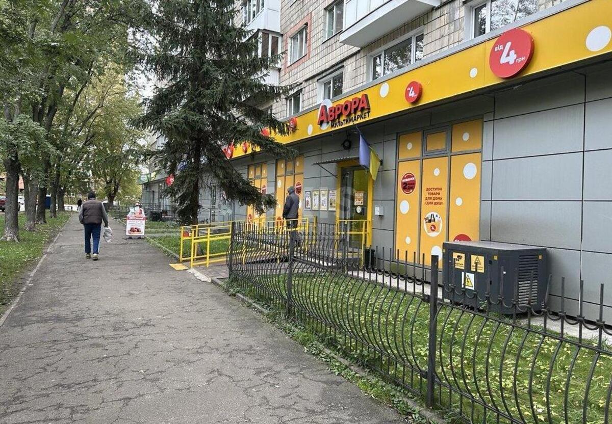 Trade object bul. Rusanivs'kyj 12, 38m261201