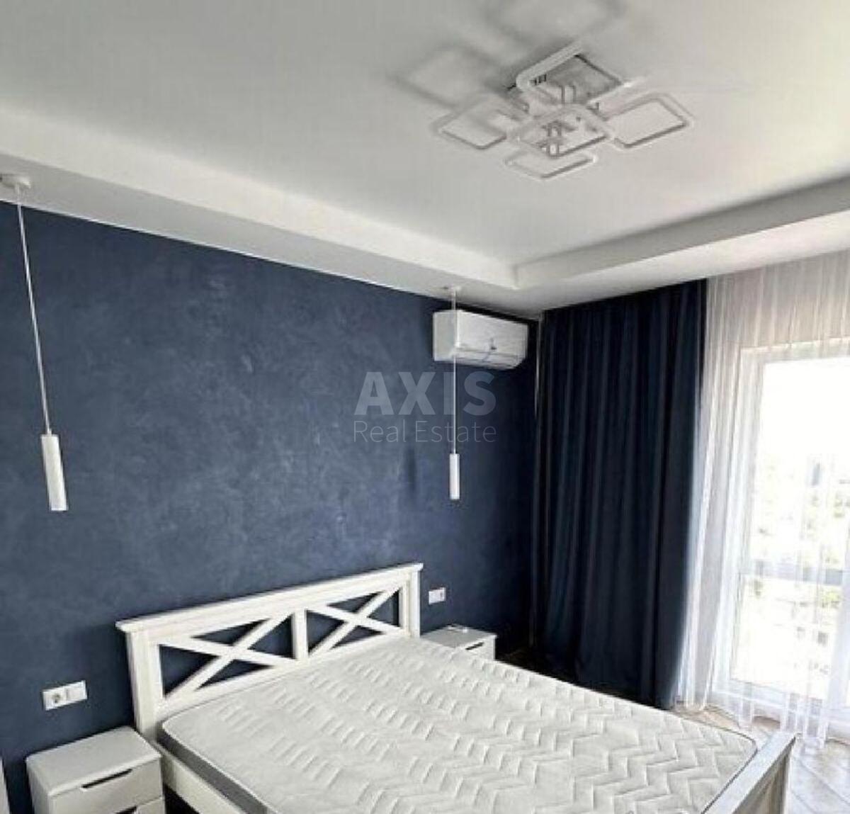 1k apartment vul. Myhajla Maksymovycha 242