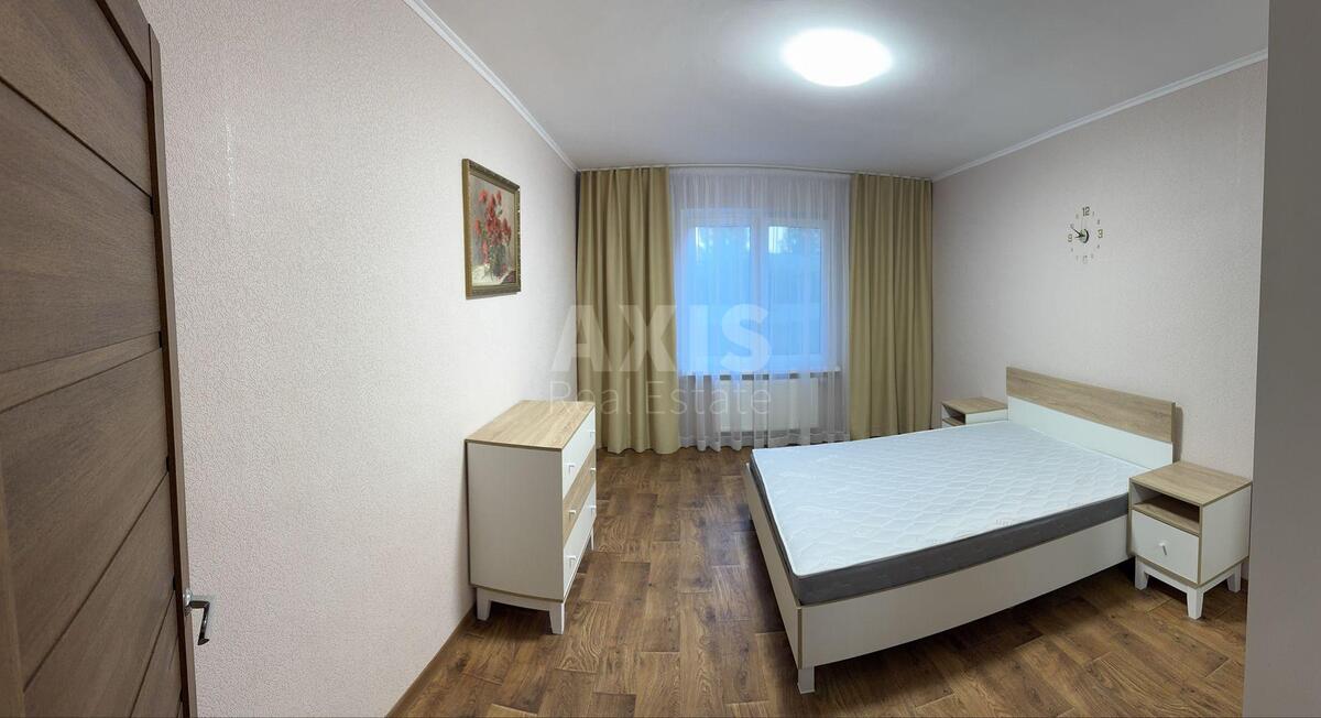 1к квартира ул. Коноплянская 22Б4
