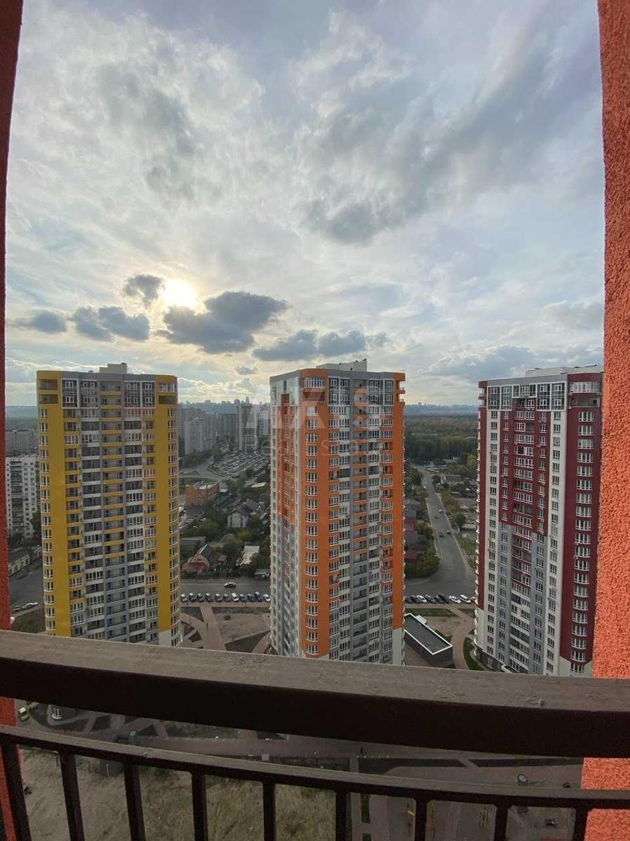 1k apartment vul. Kahovs'ka 601