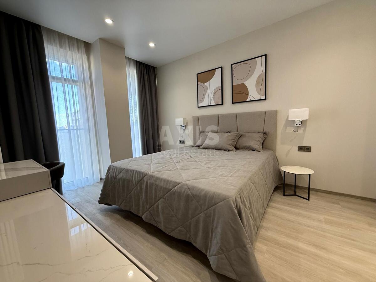 2k apartment vul. Antonovycha 118/9610255