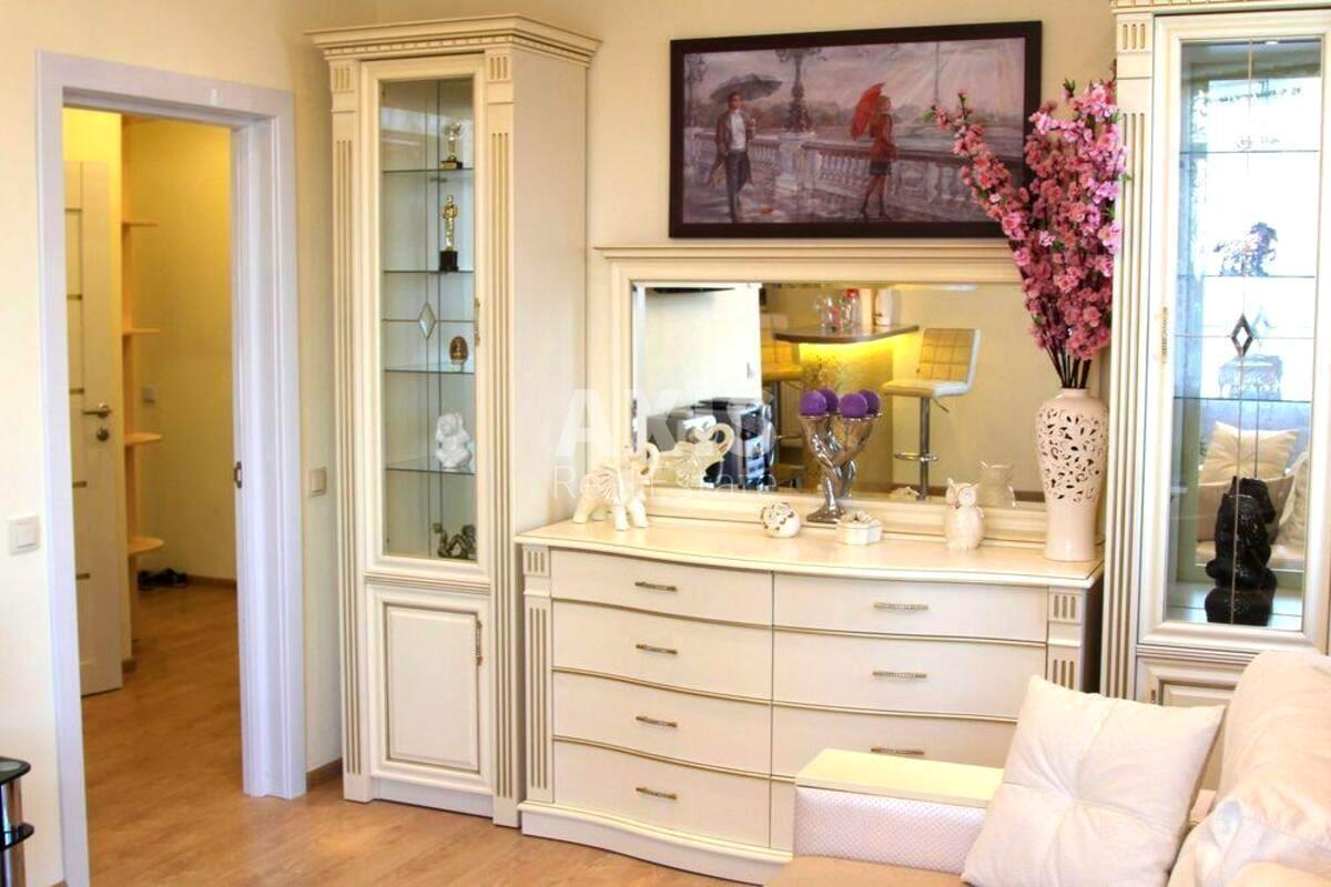 1k apartment vul. Feodosijs'ka 1614764