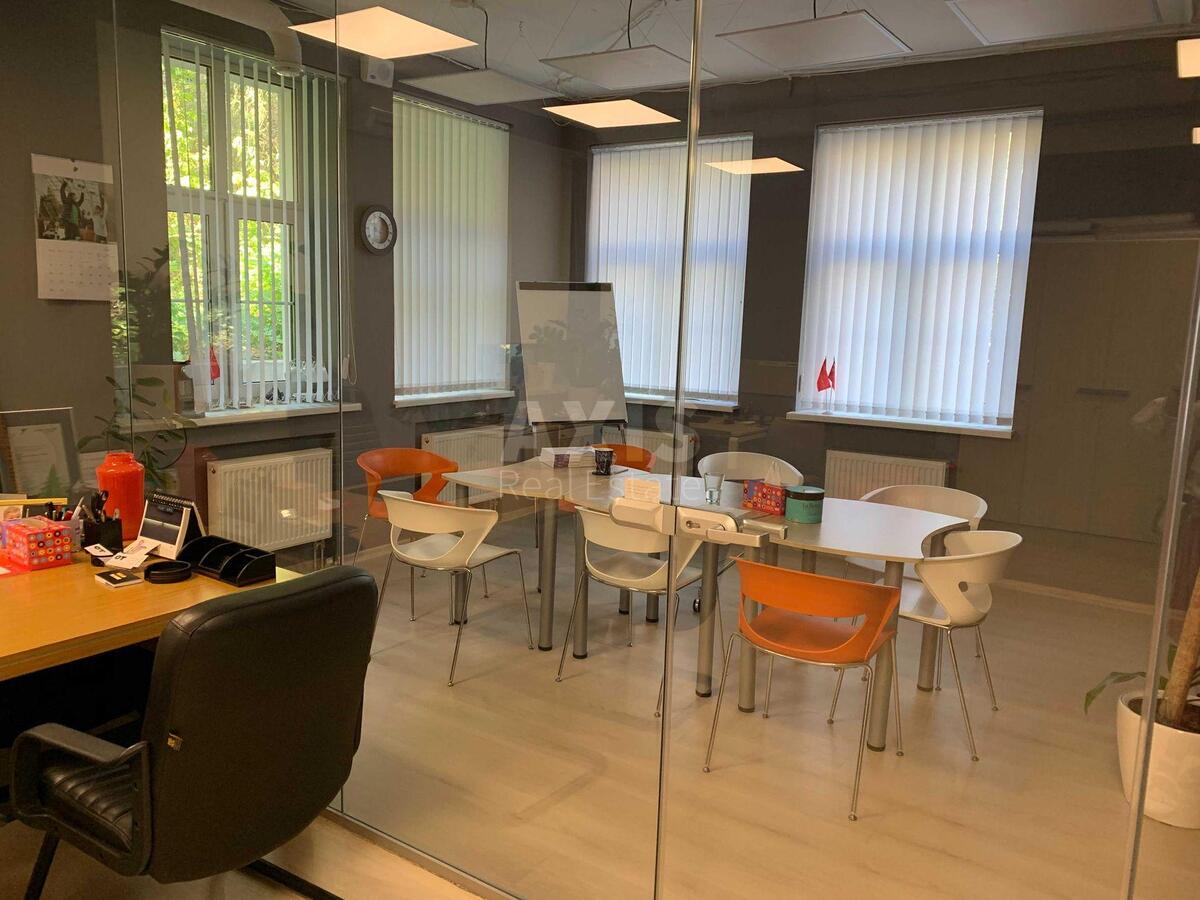 Office vul. Vozdvyzhens'ka 45, 64m2574232