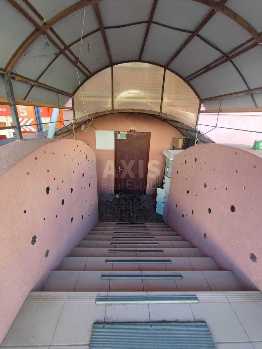 Trade object vul. Dragomanova 17, 100m2576011