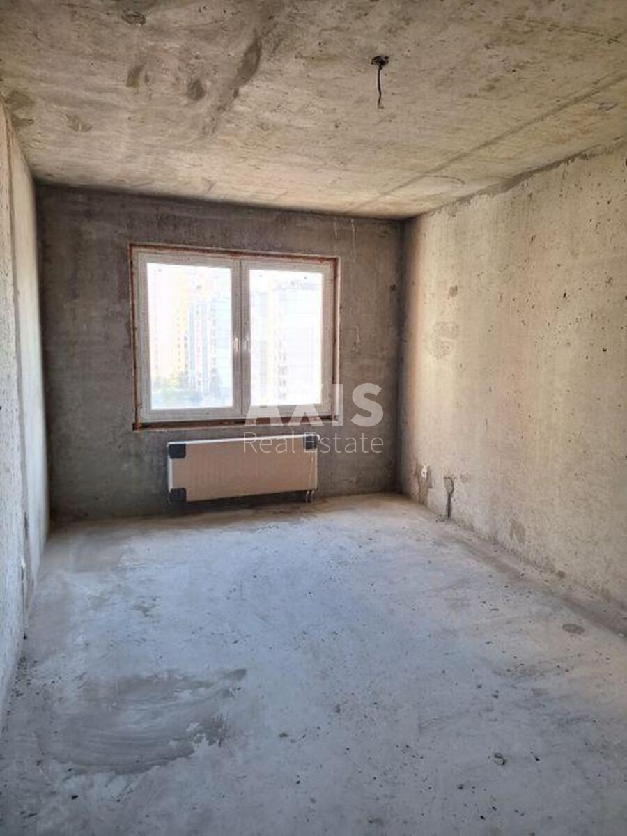 1k apartment vul. Myloslavs'ka 185