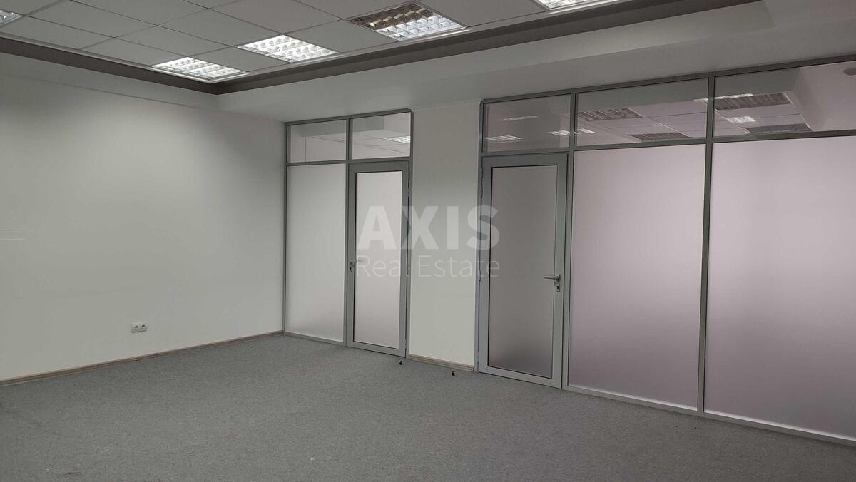 Trade object vul. Malynovs'kogo Marshala 21/23, 270m27