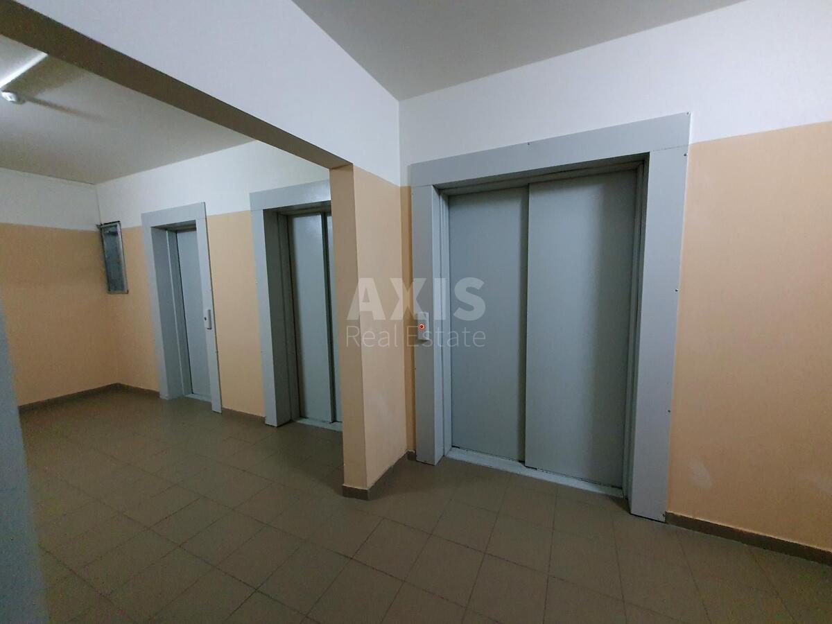 3k apartment vul. Rusovoi' Sofii' 3В5941213