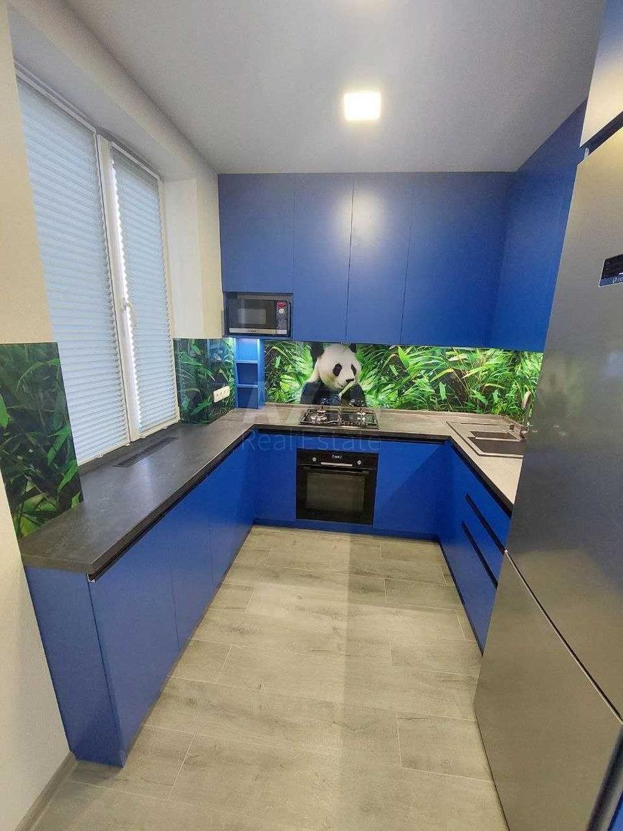 2k apartment vul. Spas'ka 2520