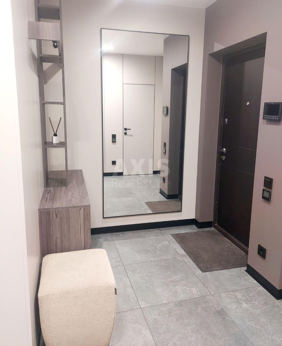 1k apartment vul. Sverstjuka Jevgena 43