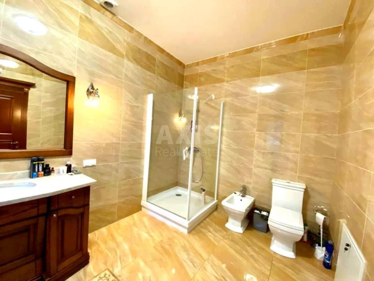 House vul. Lubens'ka, 500m2, Kyiv city595158