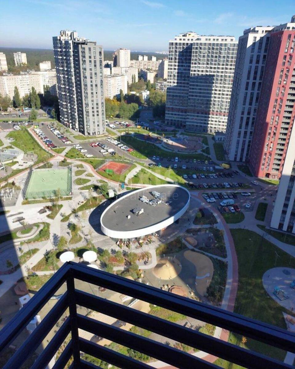 3k apartment vul. Oleksandra Olesja 104