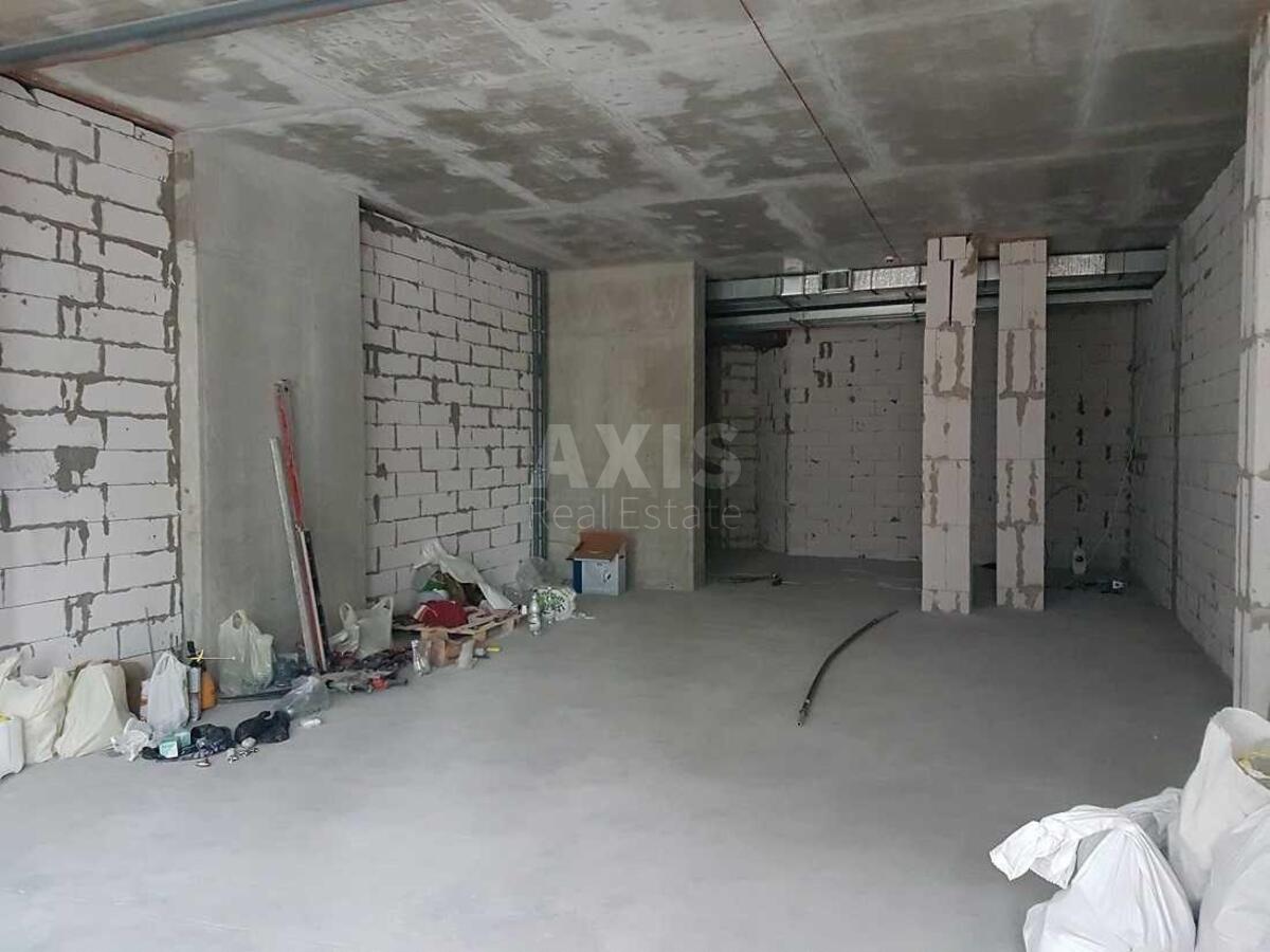 Trade object nab. Dniprovs'ka 15, 86m23