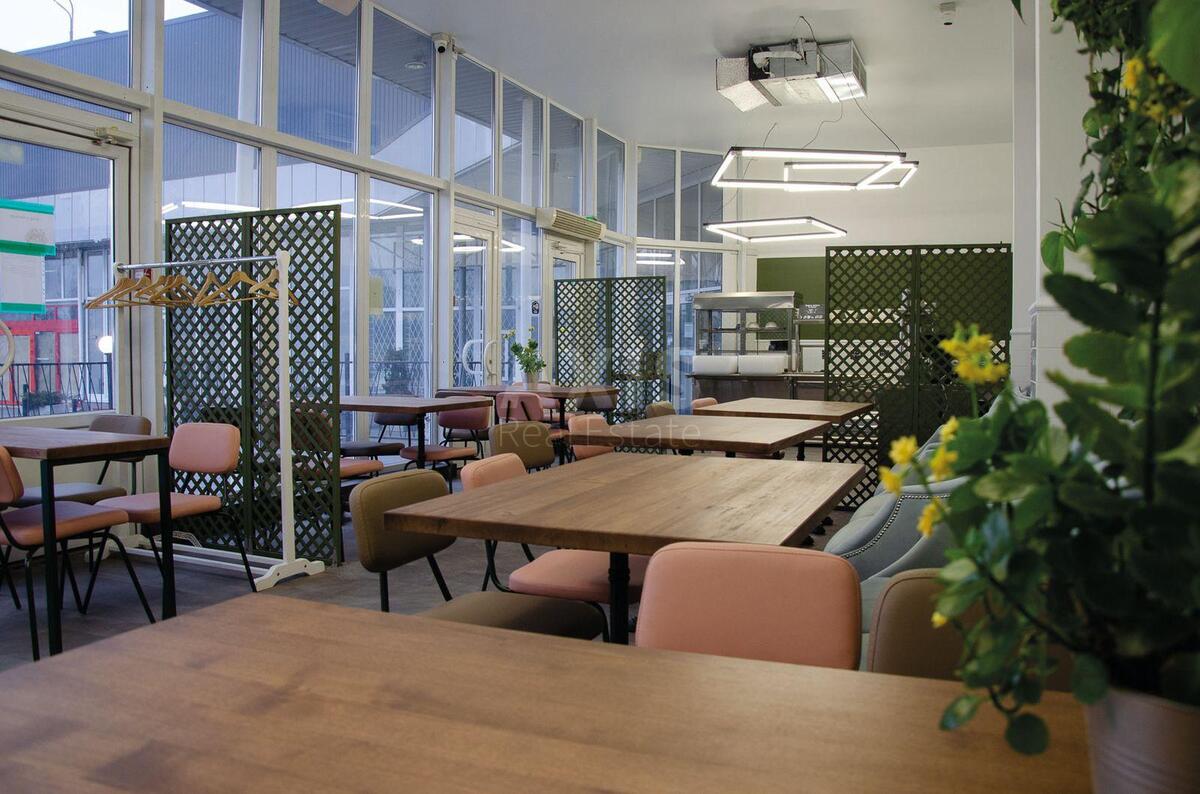 Office vul. Geroi'v Kosmosu 4, 74m2586790
