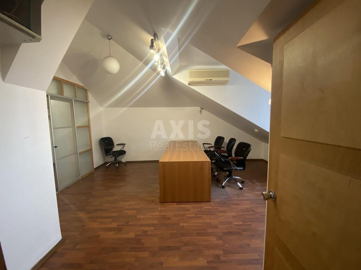 Офис ул. Павловская 17, 65м2