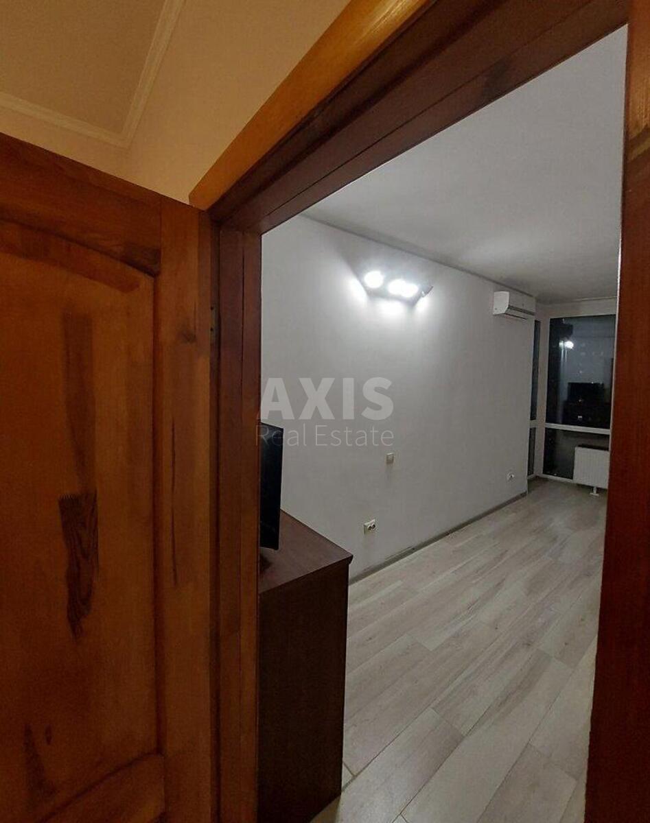 2k apartment vul. Shums'kogo Jurija 3Г631832