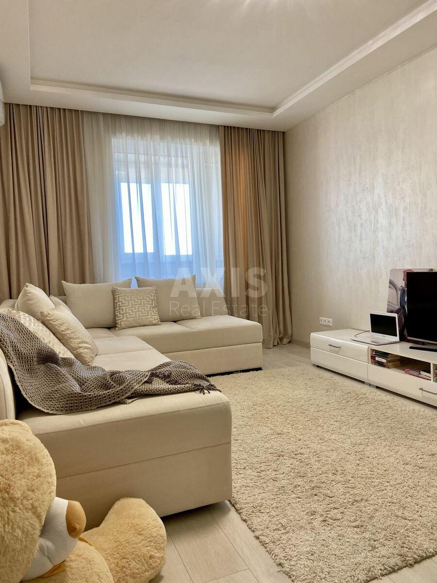 1k apartment vul. Dragomanova 6/11